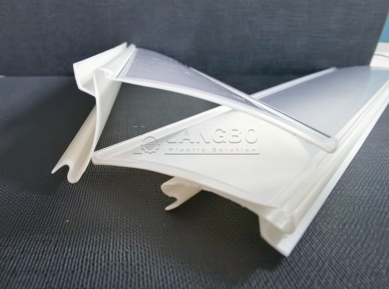 trường hợp công ty mới nhất về Đường dây đẩy PVC hiệu quả hỗ trợ thị trường bán lẻ Nga