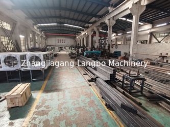 Zhangjiagang Langbo Machinery Co. Ltd. dây chuyền sản xuất nhà máy