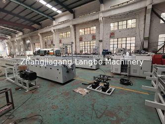 Zhangjiagang Langbo Machinery Co. Ltd. dây chuyền sản xuất nhà máy