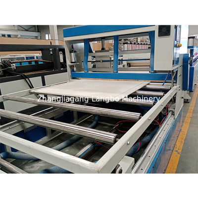 380V PVC Foam Board Máy sản xuất dây chuyền sản xuất 3 pha Chống ẩm