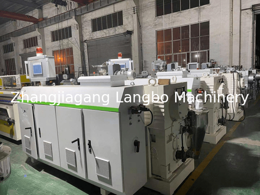 Máy đùn nhựa trục vít đôi 55KWConical 80/156 Công suất cao