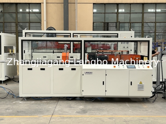 Dây chuyền ép đùn ống nhựa PVC làm mát bằng không khí với tỷ lệ 30:1 L/D và công suất động cơ 37KW