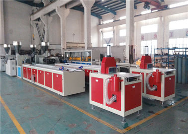 350KG/h Capacity PVC Extruder Machine For Plastic Profile Manufacturing Line With Raw Material PVC Additives Máy ép PVC cho dây chuyền sản xuất hồ sơ nhựa