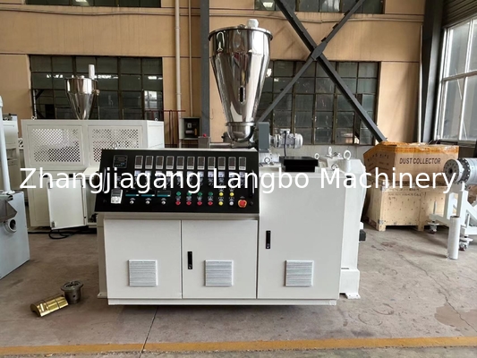 Nhà máy bán nóng PVC Cable Trunking Thiết bị sản xuất