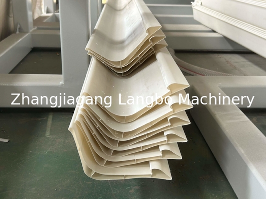 Đường dây sản xuất máy xát cấu hình tấm tường PVC