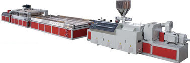 Dây chuyền ép đùn hồ sơ nhựa PVC Tiêu thụ năng lượng thấp