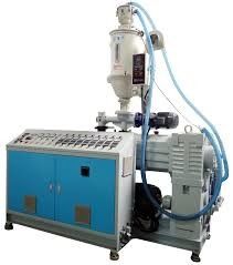 Máy đùn trục vít tốc độ cao, Máy đùn nhựa tự động