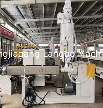 16-75mm PVC đường ống xoắn ốc Extrusion đường chính xác cao