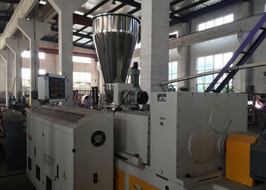Dây chuyền đùn ống nhựa PVC với máy ép ống