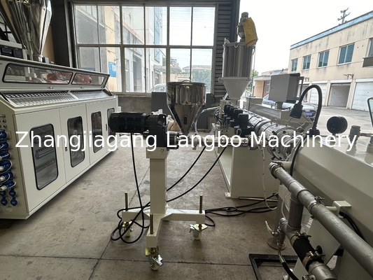 Đường dây sản xuất máy xăng HDPE thermally Isolation Jacket Pipe Making