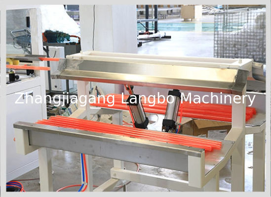 Dây chuyền sản xuất ống nước PVC bằng nhựa, Máy làm ống PVC với Máy đùn hiệu suất cao với Giá cả hấp dẫn