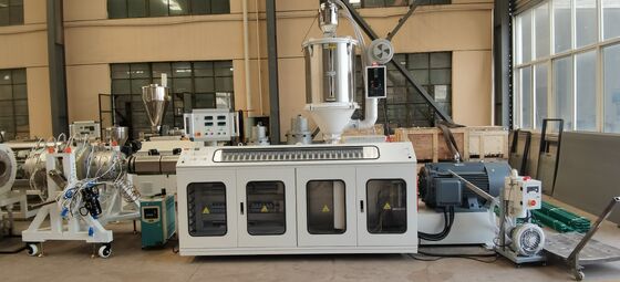 Motor Plastic Extruder HDPE Pipe Extrusion Production Line Máy xát