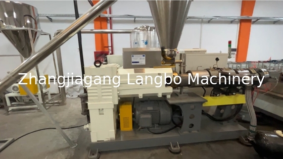PVC WPC PE Panel Ceiling Profile Decking Production Extrusion Extruding Line (Đường dây sản xuất ép ép ép PVC WPC PE)
