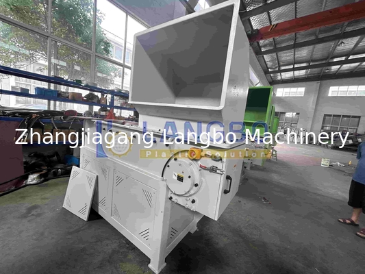 Đường dây sản xuất ống thông nhựa PVC làm máy ép cho ống dẫn công nghiệp y tế