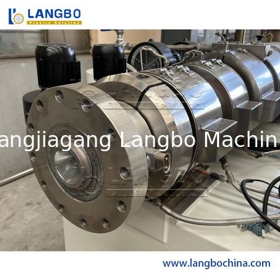 Đường dây xát máy sản xuất ống PVC