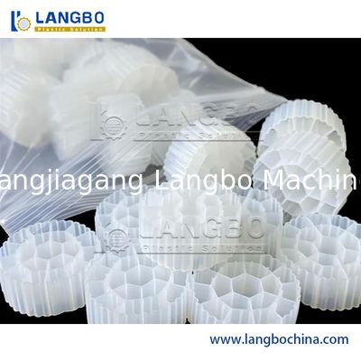 Máy đùn tạo vật liệu lọc sinh học HDPE MBBR dạng ống