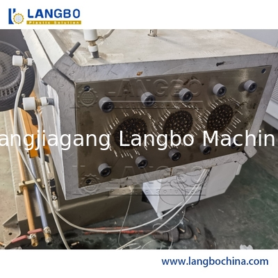 Dây chuyền sản xuất máy tạo bộ lọc sinh học MBBR cho nhà máy xử lý nước thải