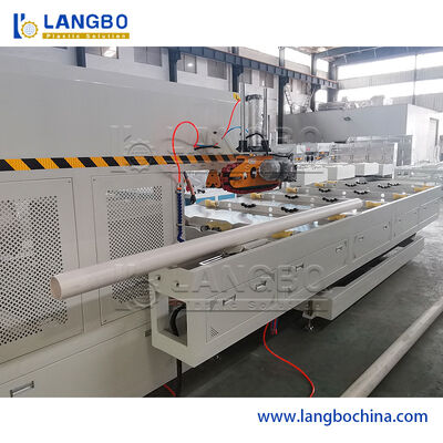 Máy cắm ống PVC tự động