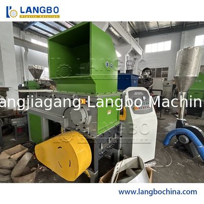 Động vật nuôi/PP/PE/Phim nông nghiệp/Gỗ dệt/Nylon/Bottle Flakes/Pipes Shredder Crusher Máy tái chế nhựa