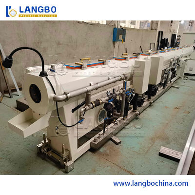 Iso Big Capataiy Máy ống nhựa tốc độ cao Hdpe Ppr Hiệu chuẩn ống chân không