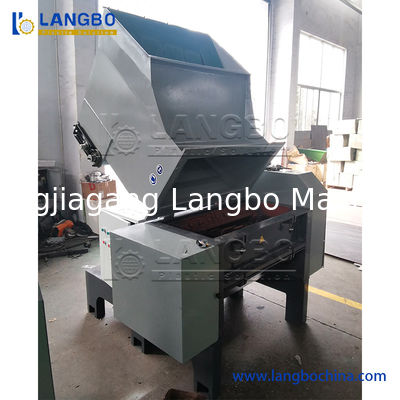 Các loại chất thải công nghiệp vật nuôi chai Shredder / máy nghiền nát chai nhựa sản xuất dây chuyền