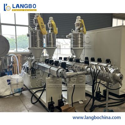 Dây chuyền sản xuất ống Ppr Pe Co đùn 350kgs / H Ống nhiều lớp