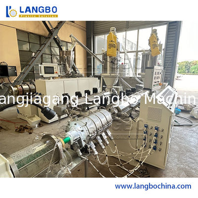 Dòng xát ống PPR với 180kgs / h đầu ra 3 Lớp đồng xát và SIEMENS PLC Control