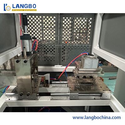 Động cơ năng lượng 55KW PVC Profile Extruder cho Profile Extrusion mượt mà chính xác