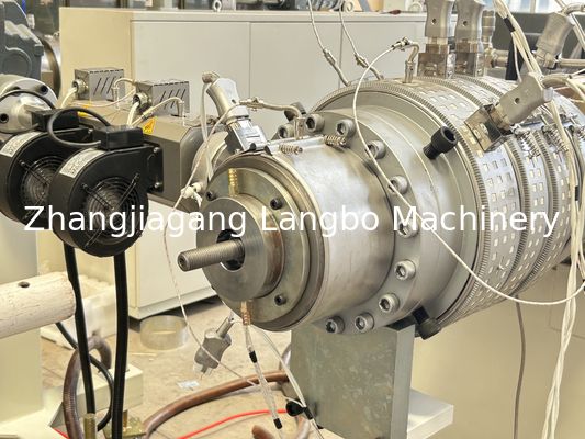 Dòng xát ống PVC 50-200mm / Máy làm ống PVC / Dòng sản xuất ống PVC