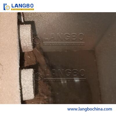 Phổ biến dễ dàng hoạt động WPC hồ sơ phun ra dòng tiêu thụ năng lượng thấp