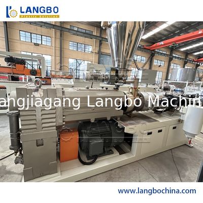 Nhựa UPVC PVC Trần sàn ống dẫn cáp Trunking cửa sổ Cửa khung tường Bảng rỗng góc Bead WPC Decking Profile Extrusion Production Making Machine