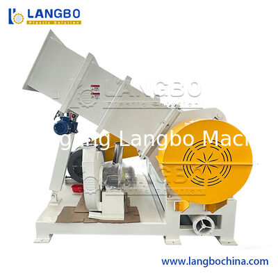 Máy nghiền nhựa dọc mạnh mẽ cho ống PVC PP HDPE LDPE PE chai thú cưng nghiền với công suất sản xuất 100-2000kg/h