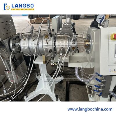 Dòng xát ống PPR sản xuất cao 50mm tiếng ồn thấp và Máy sản xuất ống PPR