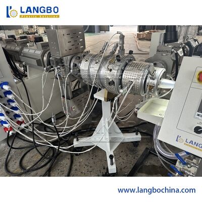 Độ ồn thấp Dây chuyền đùn ống PPR 20-63mm Sản xuất ống sợi thủy tinh PPR 3 lớp