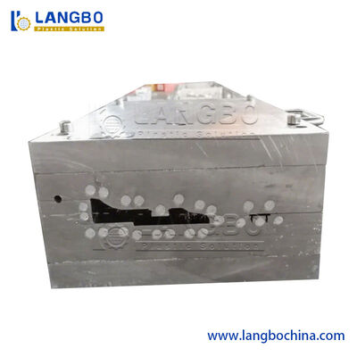 WPC PVC đồ nội thất board Extruding Machine PVC Skirting Baseboard Plastic Extrusion Production Line