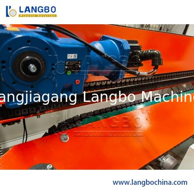 Máy đùn sản xuất ống thoát nước PVC chất lượng tốt 20-200mm