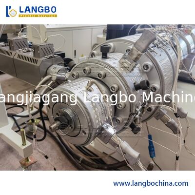 Dây chuyền đùn ống PVC tự động hoàn toàn Máy làm ống tốc độ cao
