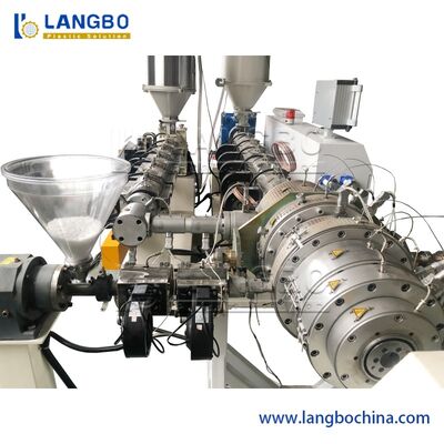 Chứng chỉ ISO Dây chuyền đùn ống PE với quy trình hiệu chuẩn / làm mát