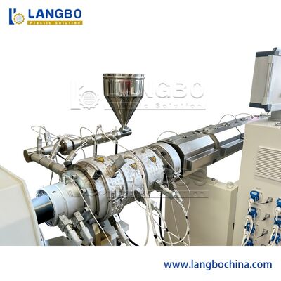 Chứng chỉ ISO Dây chuyền đùn ống PE với quy trình hiệu chuẩn / làm mát