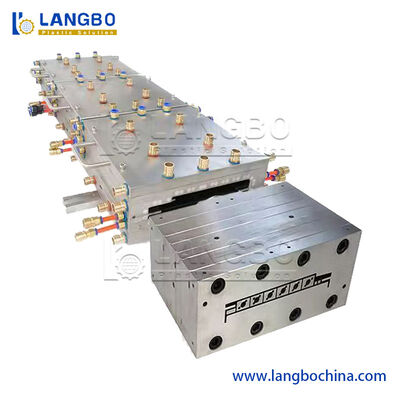 Máy đùn trục vít đôi hình nón tự động hoàn toàn PE PVC Wood Plastic sàn rỗng đặc cửa rộng hàng rào sân vườn