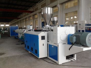 Dây chuyền đùn tự động được tái chế để sản xuất ống nhựa