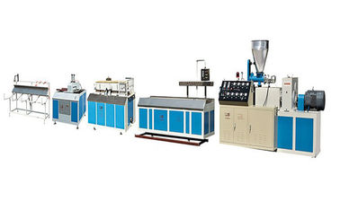 Bảng điều khiển tường Wpc Dây chuyền ép đùn nhựa PVC 600mm Trục vít đôi