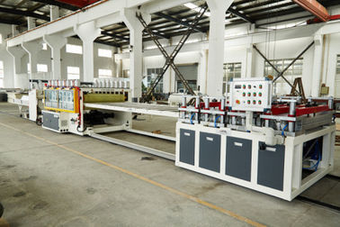 PVC nhựa Profile Foamed Extruder WPC Widows Door Frame Floors PP PE PC Hollow Board Sealing Strip ABS PMMA Profile Extrusion Line