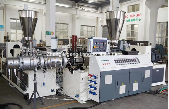 Dây chuyền ép đùn ống Ppr nhiều lớp 16mm - 63mm 180kg / H Siemens PLC