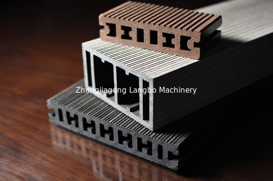 Máy ép cao sản lượng gỗ nhựa WPC Profile Decking Co